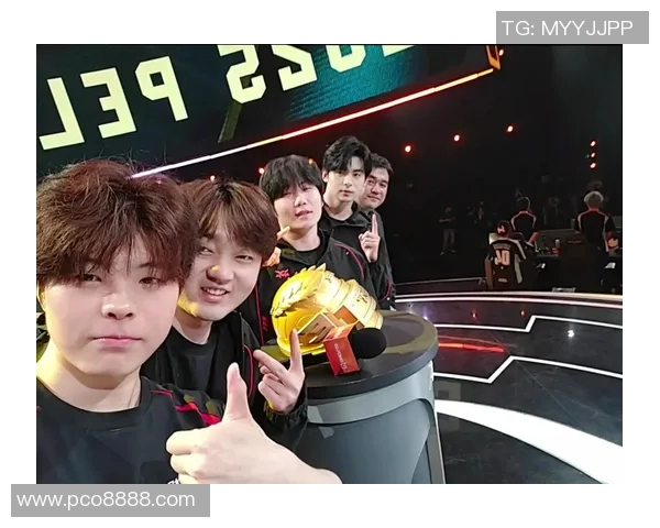 和平精英赛事分析：深入探讨JDG战队的比赛经验与策略